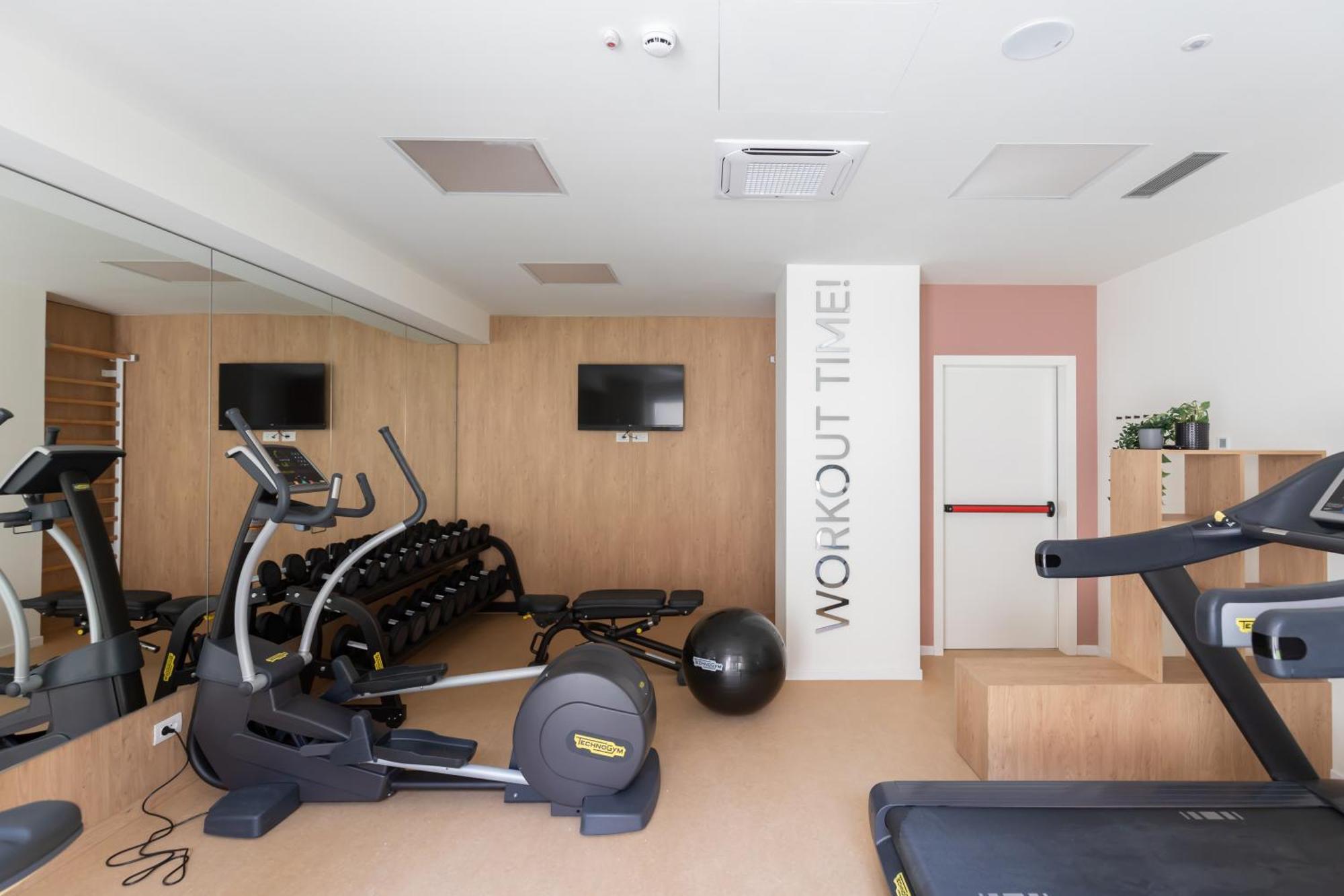 מילאנו Well-Located Campus Rooms Near City Park מראה חיצוני תמונה