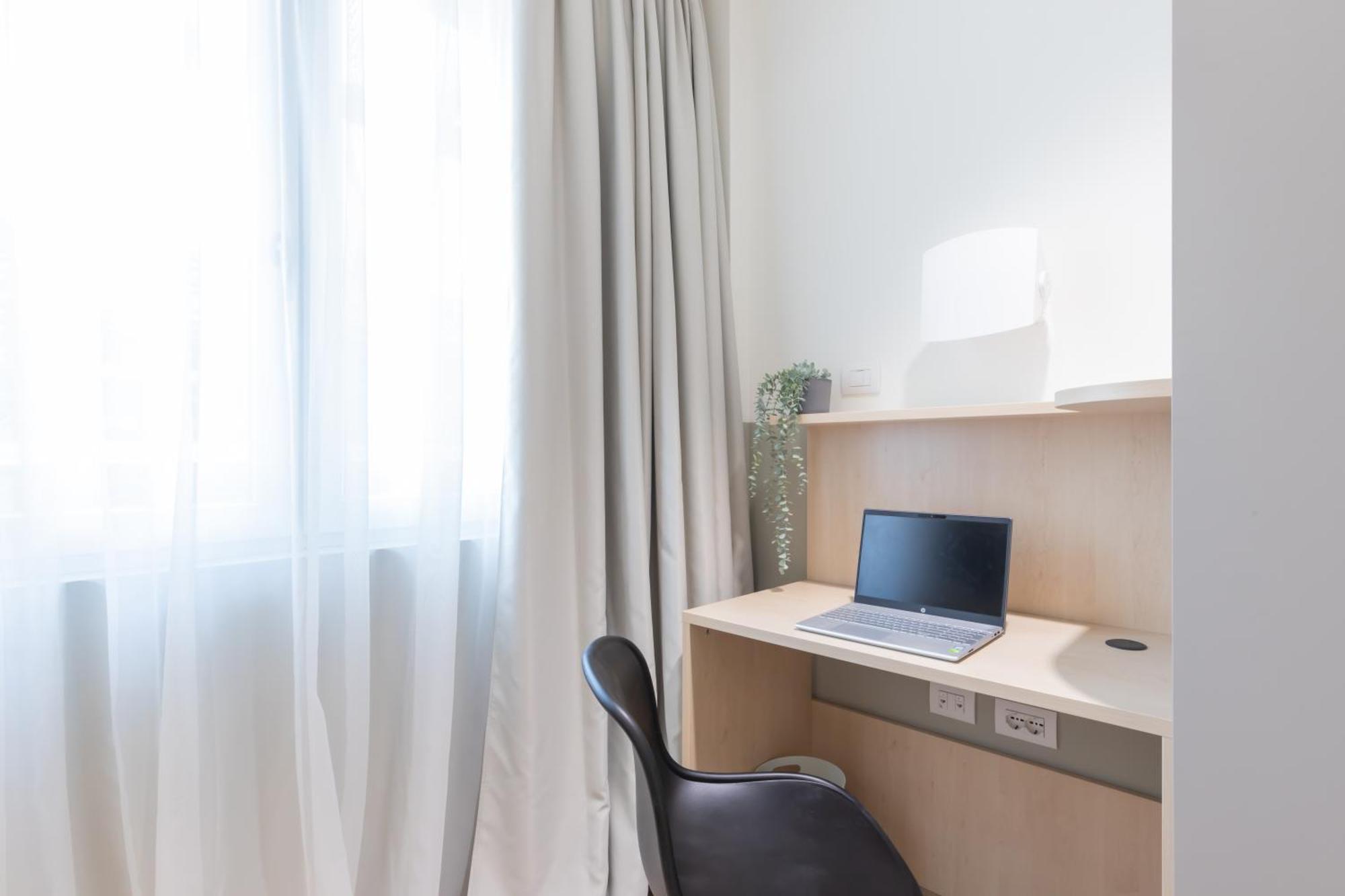 מילאנו Well-Located Campus Rooms Near City Park מראה חיצוני תמונה