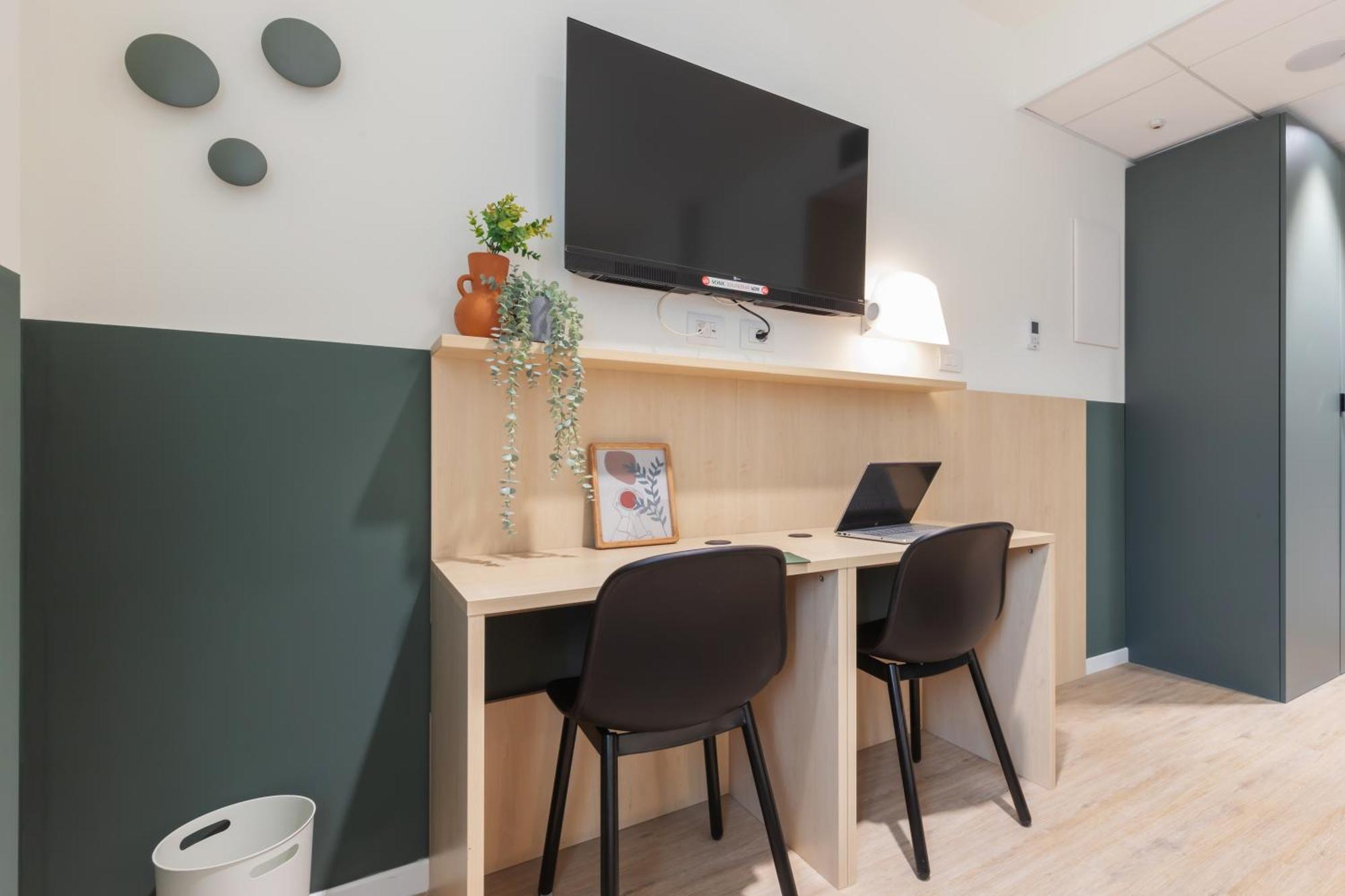 מילאנו Well-Located Campus Rooms Near City Park מראה חיצוני תמונה